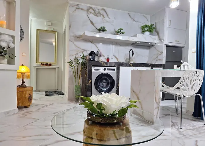 Modern Quiet In The Center Of Rhodes Rhodes City