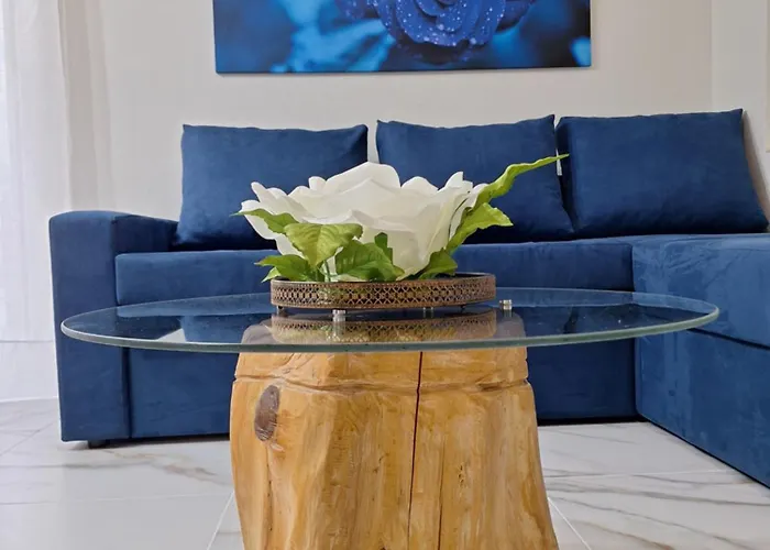 Modern Quiet In The Center Of Rhodes